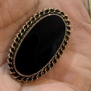 Catamore 1/20 12kGF Black Stone VintageOval Brooch